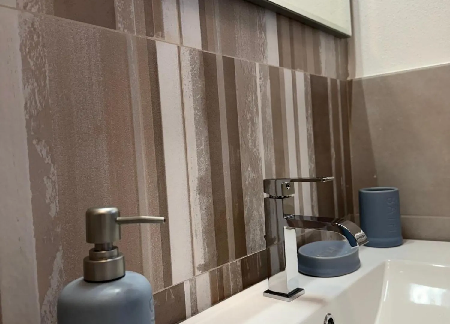 Apartment Appartamento Rosanna Torri Del Benaco Italy