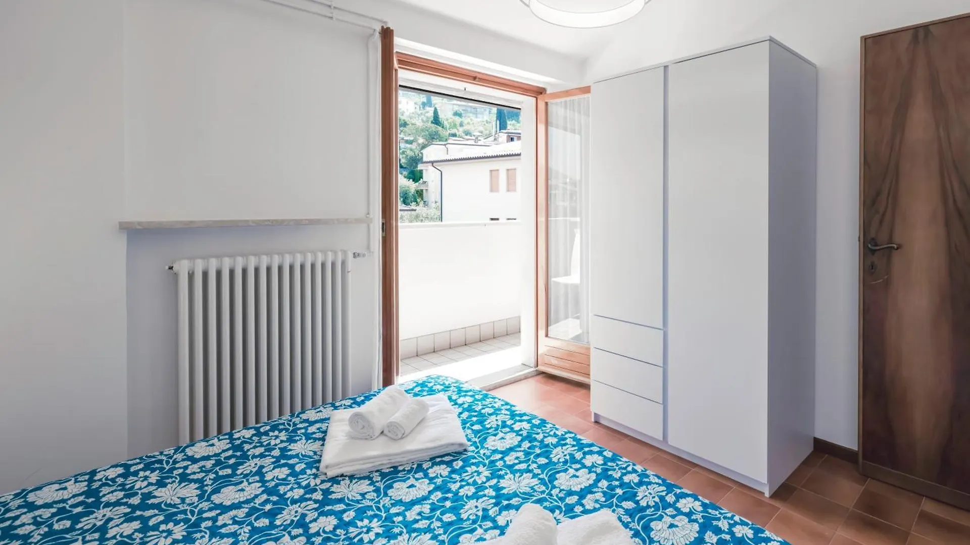 Apartment Appartamento Rosanna Torri Del Benaco Italy